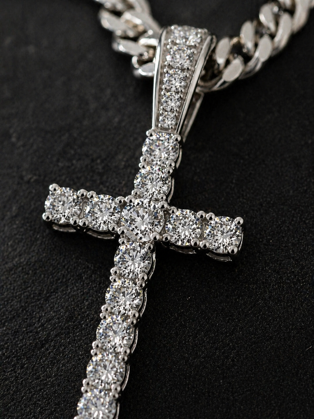 Iced out Kreuz Anhänger